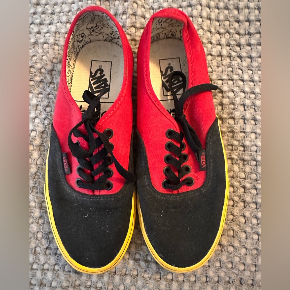 Vans Disney authentic 90th anniversary Mickey Mouse